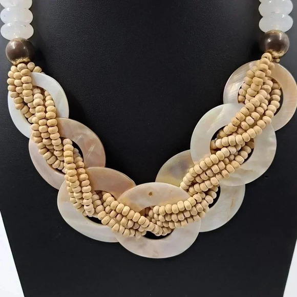 Fashion Accessories | 2 pieces | Earrings &Necklace | Off White, tan, brown - Picture 4 of 6